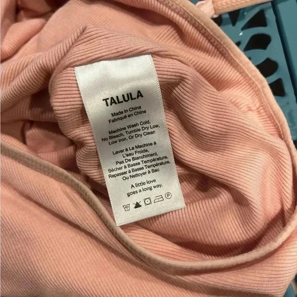 Aritzia - Talula Bodysuit - Picture 5 of 6